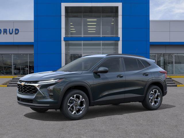 New 2026 Chevrolet Trax LT w/ Driver Confidence Package FWD image 2