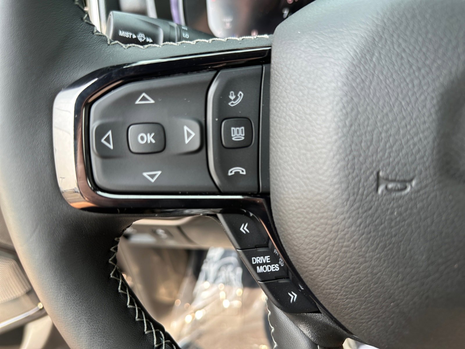 New 2026 RAM 1500 Limited image 16