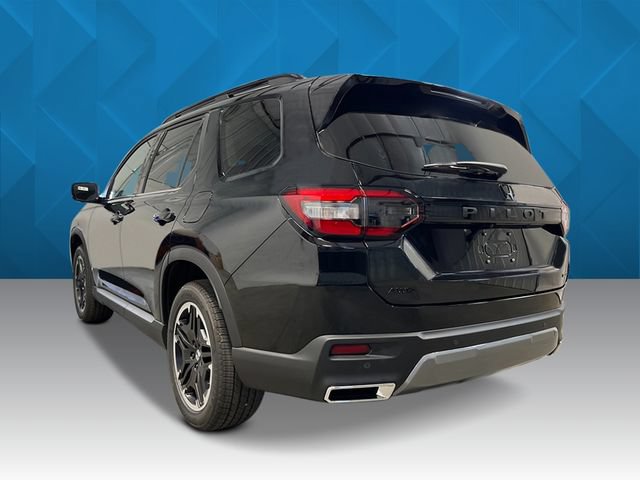 New 2026 Honda Pilot Touring image 3