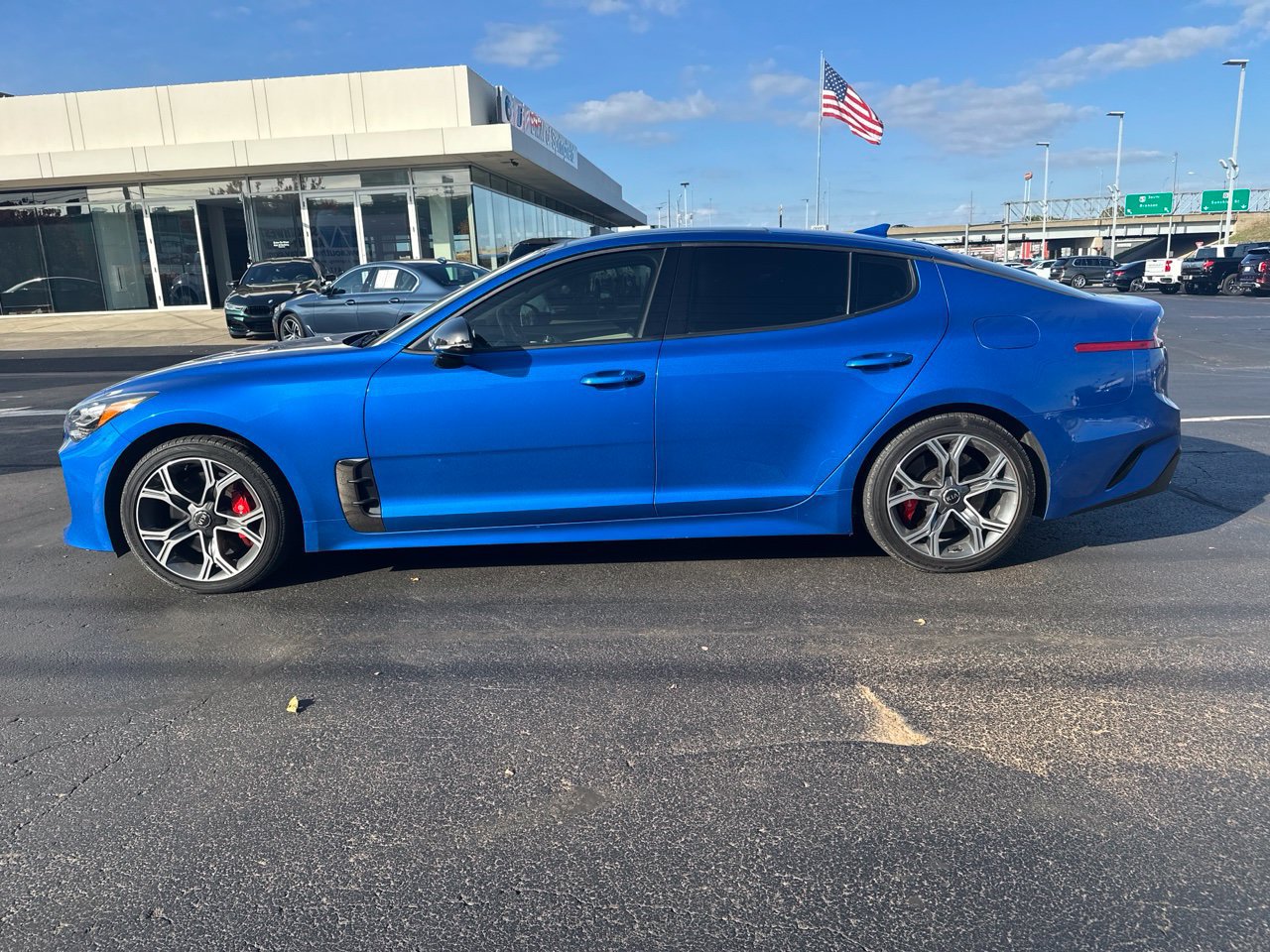 Used 2018 Kia Stinger GT2 AWD/4WD image 6