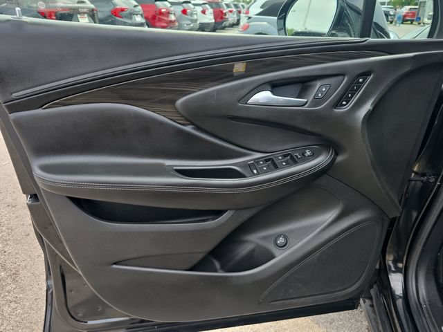Used 2020 Buick Envision Essence AWD/4WD image 22
