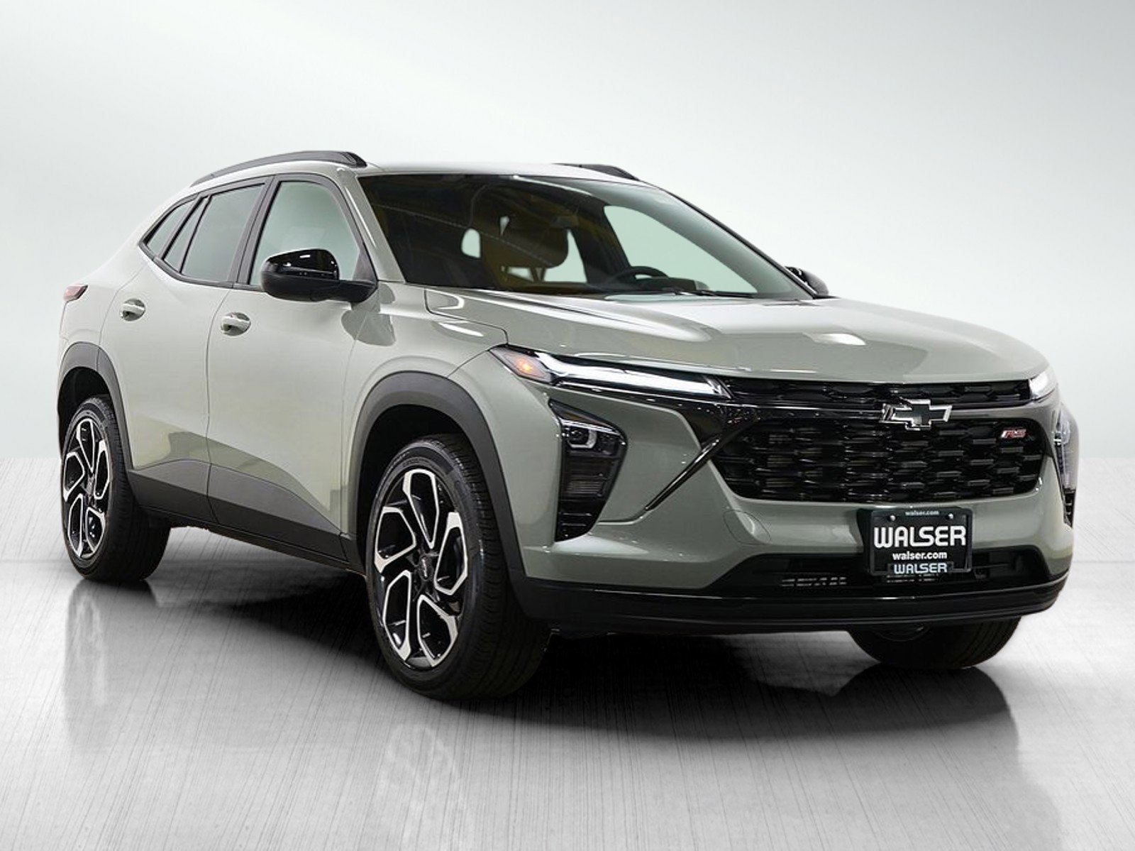 Used 2024 Chevrolet Trax RS w/ Driver Confidence Package FWD image 7