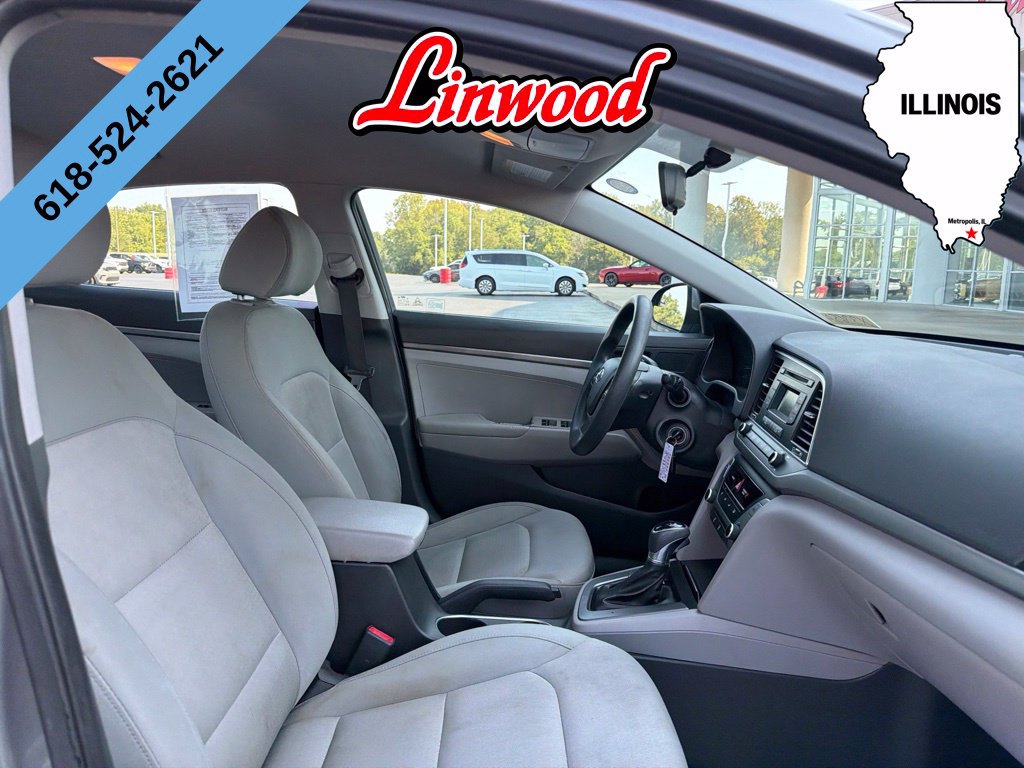 Used 2017 Hyundai Elantra SE FWD image 8