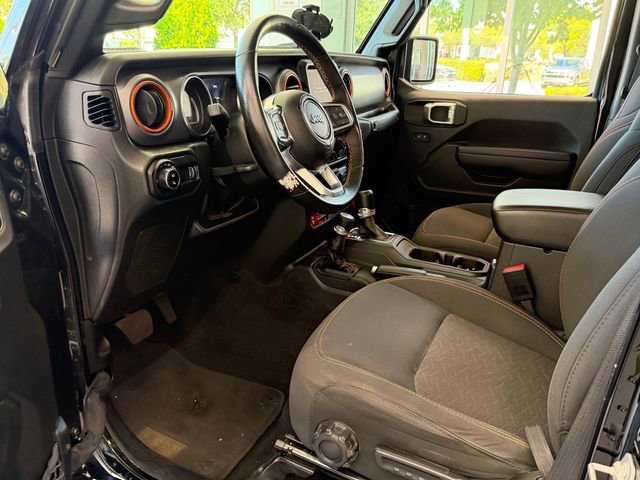 Used 2023 Jeep Gladiator Mojave w/ Cold Weather Group AWD/4WD image 10