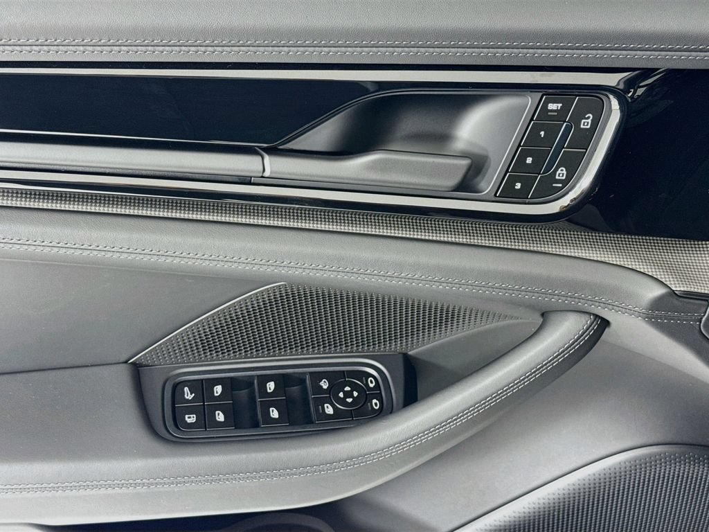 New 2026 Porsche Panamera 4S AWD/4WD image 11