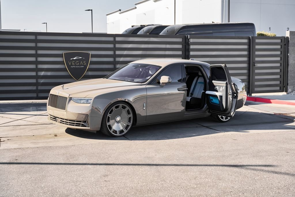 Used 2025 Rolls-Royce Ghost AWD/4WD image 5
