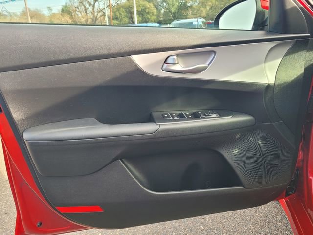 Used 2024 Kia Forte LXS image 16