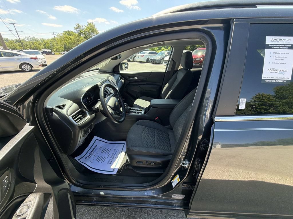 Used 2023 Chevrolet Equinox LT FWD image 11