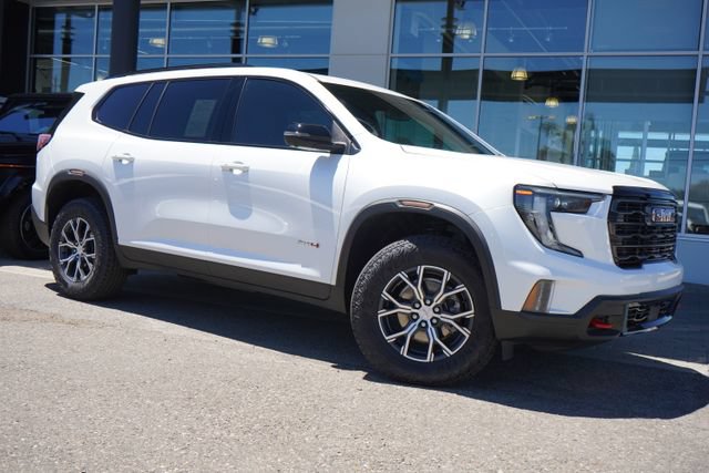 Used 2025 GMC Acadia AT4 AWD/4WD image 1