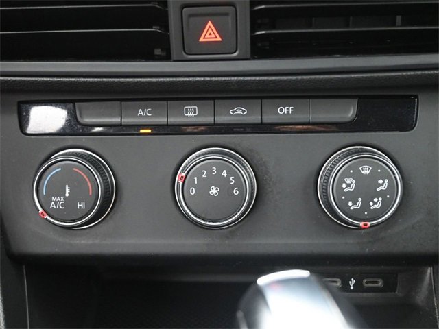 Used 2021 Volkswagen Jetta S image 9