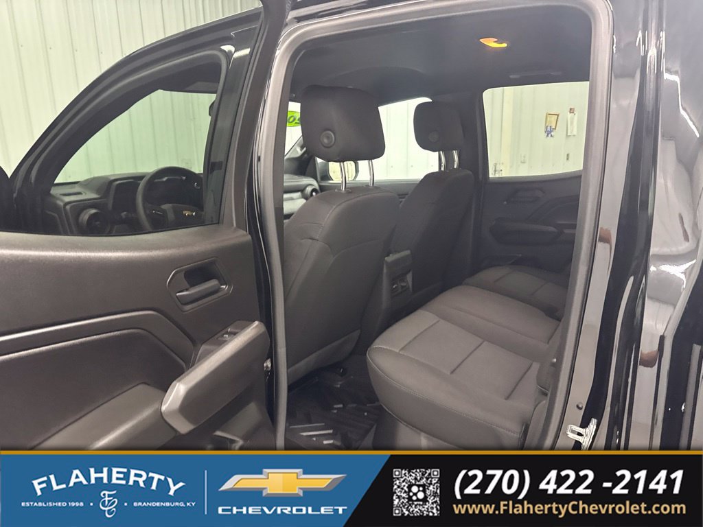 Used 2025 Chevrolet Colorado W/T w/ Advanced Trailering Package AWD/4WD image 11