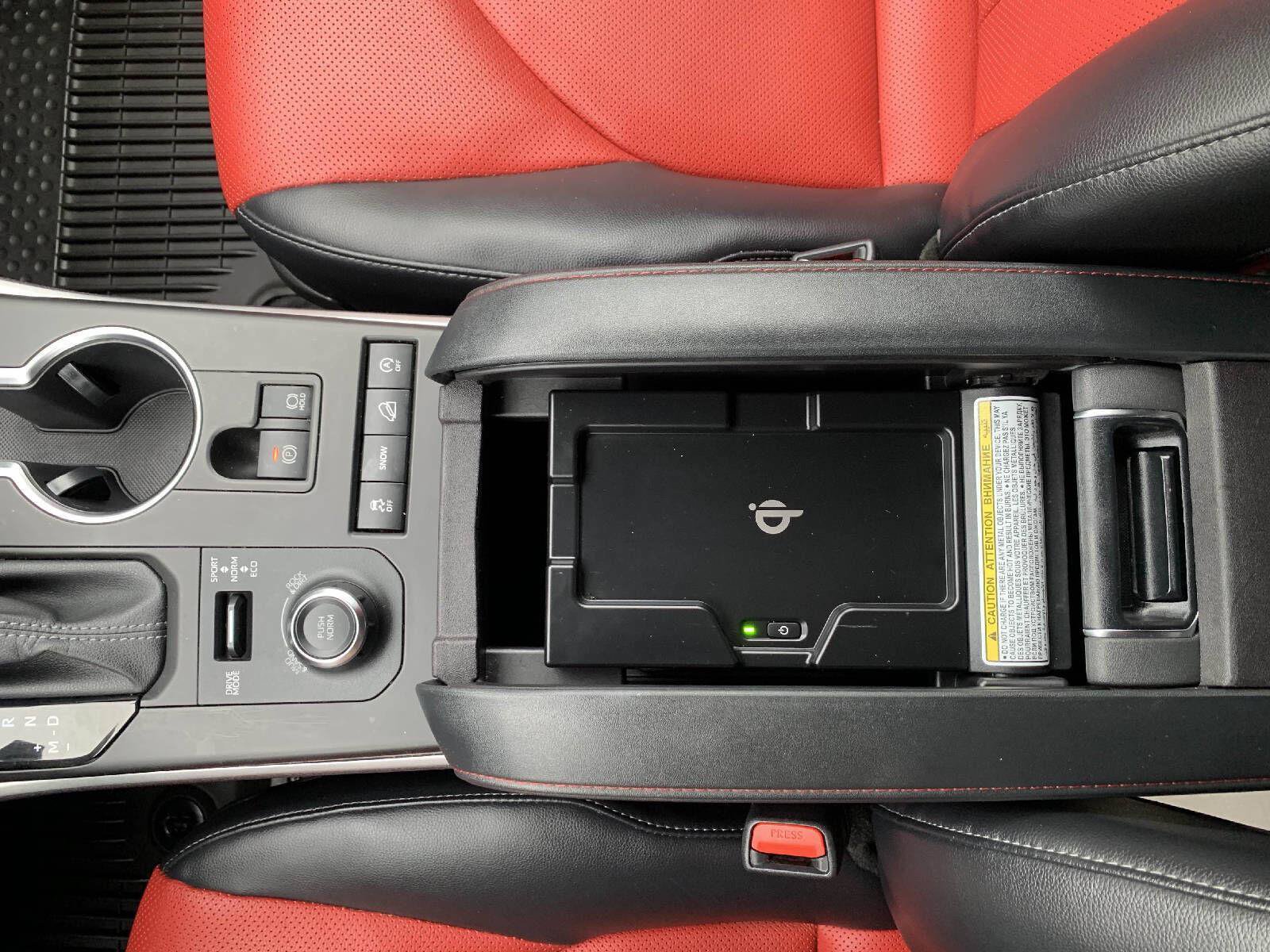 Used 2022 Toyota Highlander XSE AWD/4WD image 27