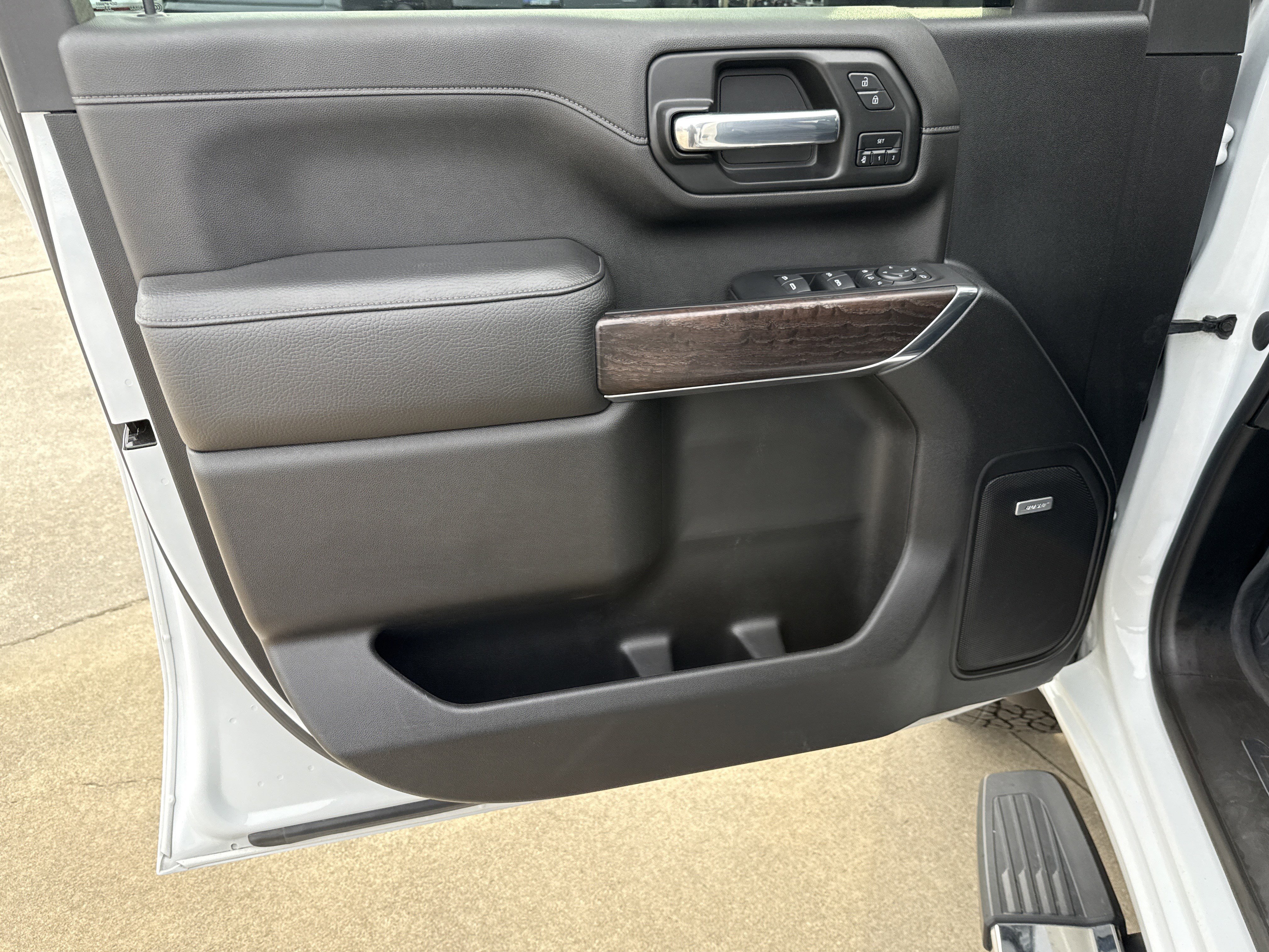 Certified 2022 GMC Sierra 2500 Denali image 11