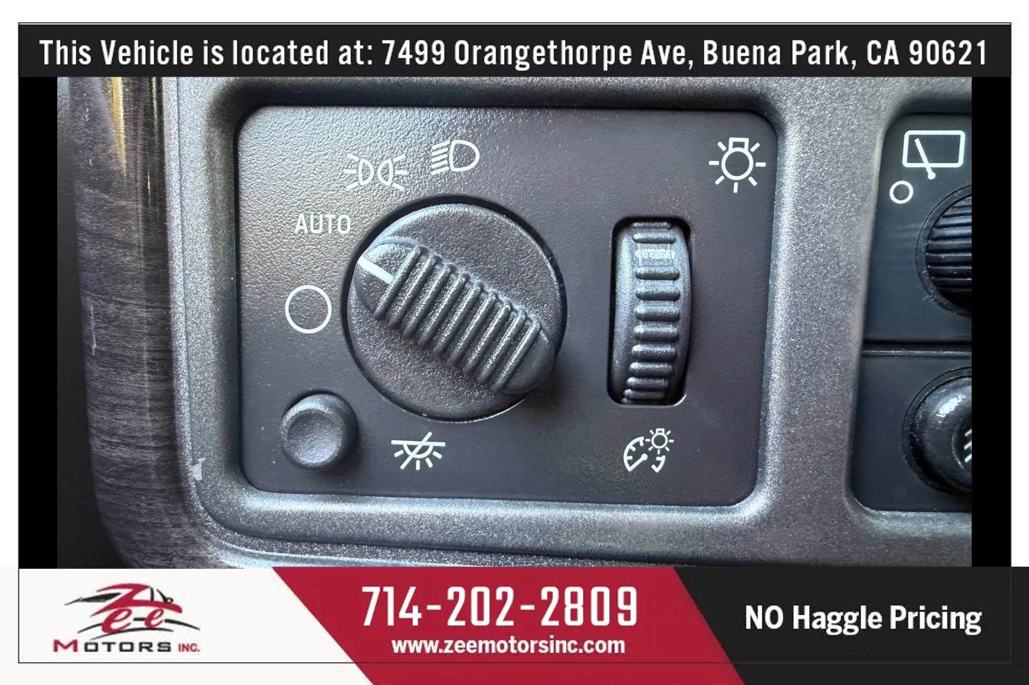 Used 2004 GMC Yukon Denali image 26