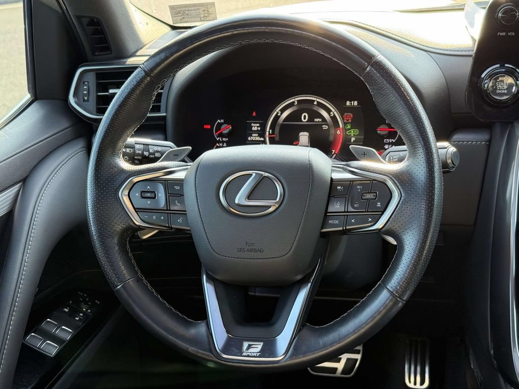 Used 2023 Lexus LX 600 F Sport w/ Accessory Package (Z1) AWD/4WD image 9