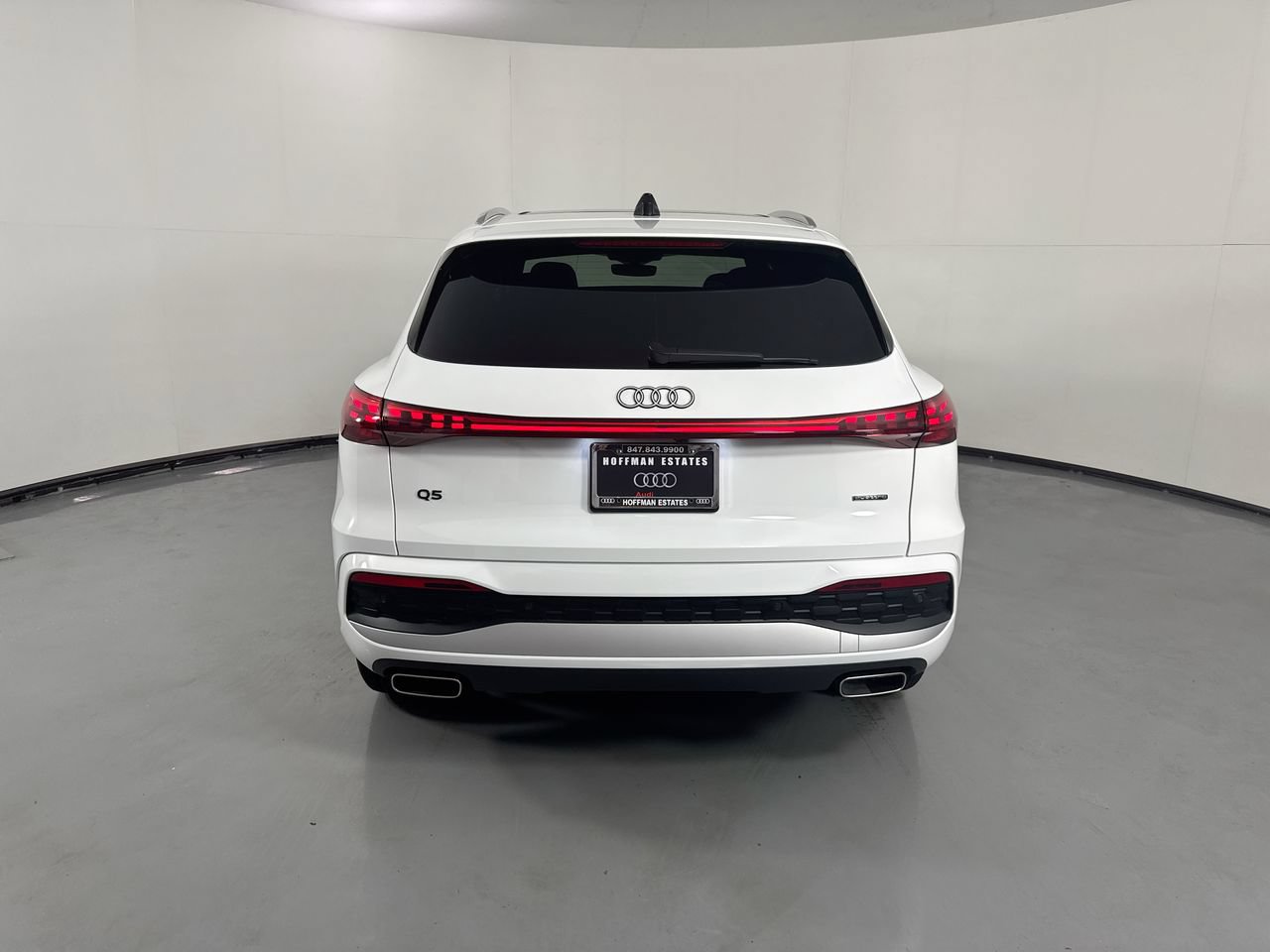 Used 2025 Audi Q5 Premium Plus w/ Premium Plus AWD/4WD image 6