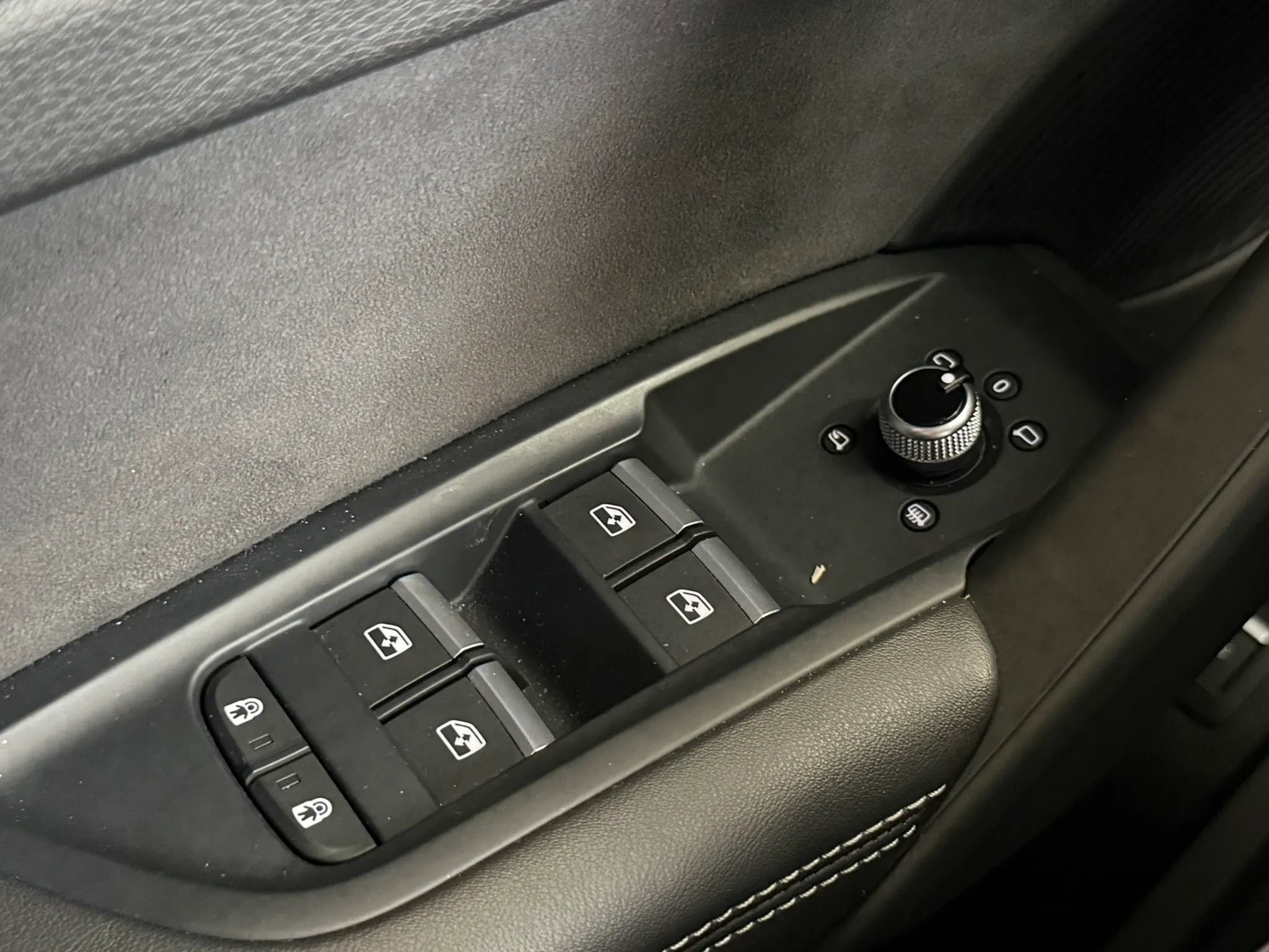 Used 2021 Audi SQ5 Premium Plus image 21