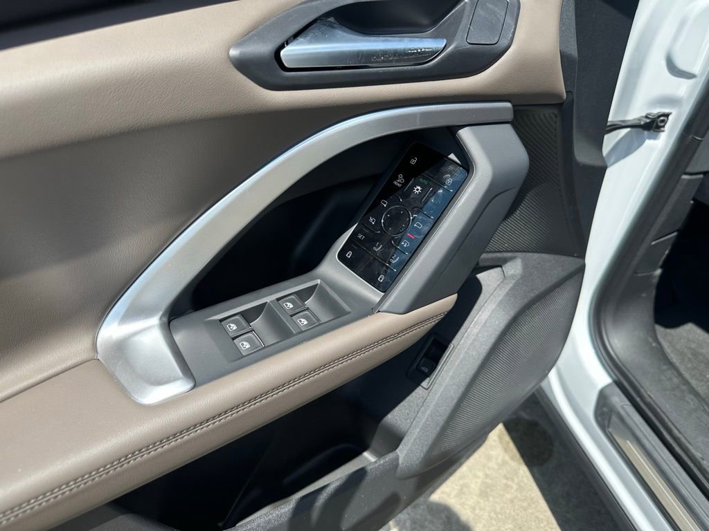 New 2025 Audi Q5 Premium Plus image 12