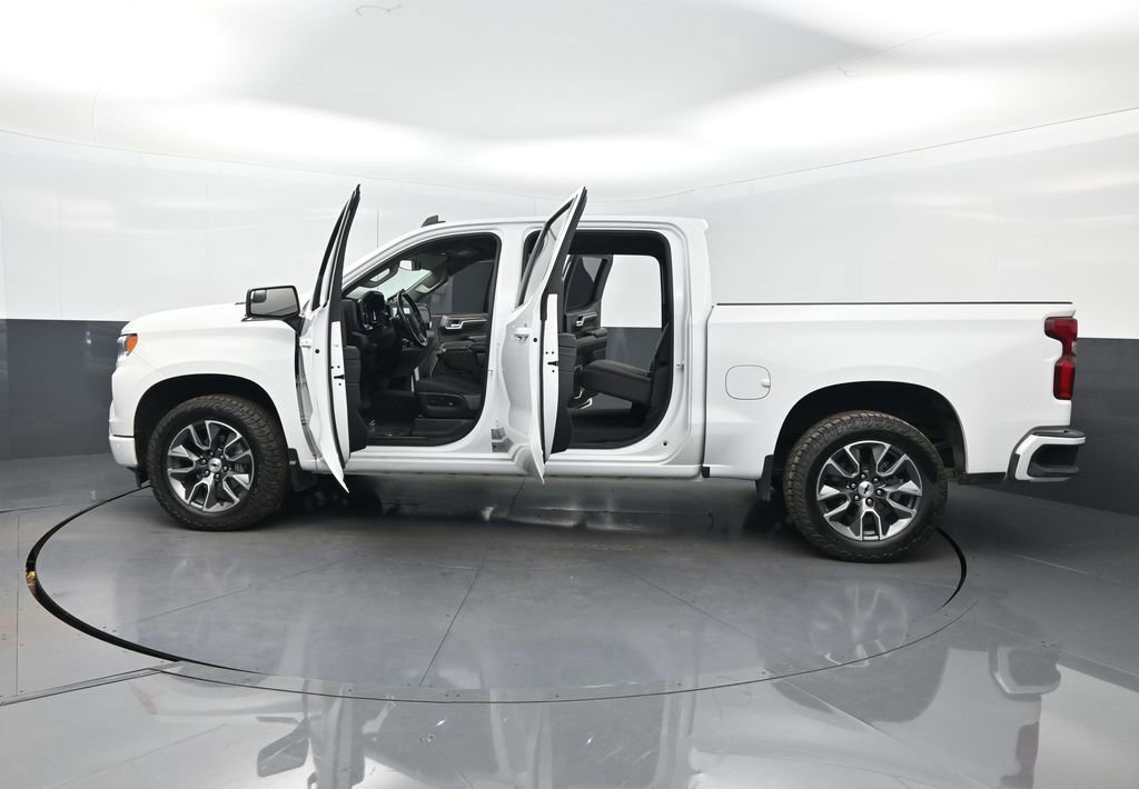 Used 2023 Chevrolet Silverado 1500 RST AWD/4WD image 37