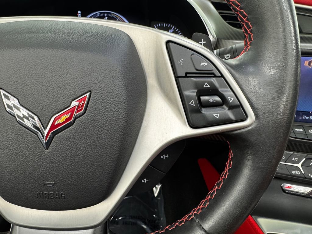 Used 2015 Chevrolet Corvette Z06 w/ 3LZ Preferred Equipment Group image 31