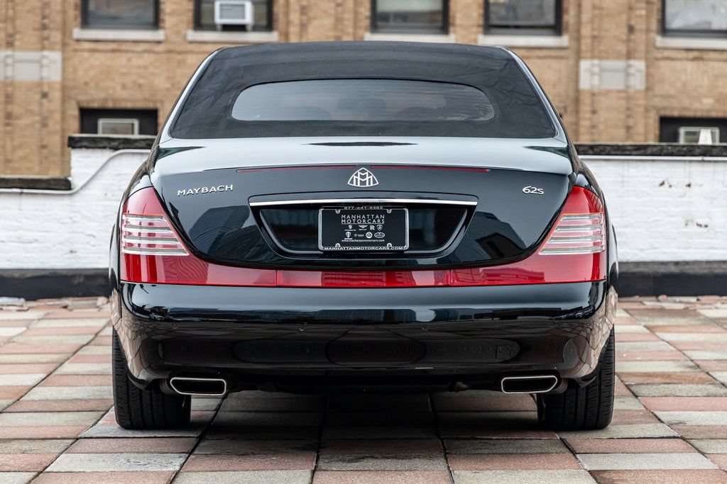 Used 2009 Maybach 62 S RWD image 43