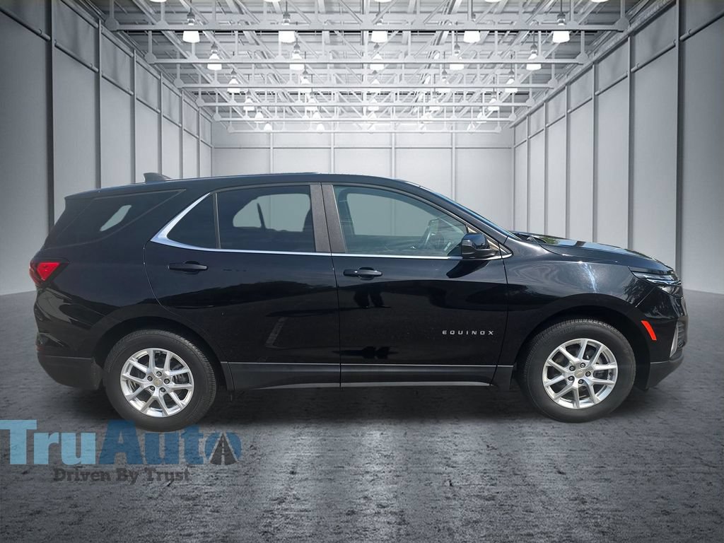 Used 2023 Chevrolet Equinox LT AWD/4WD image 21