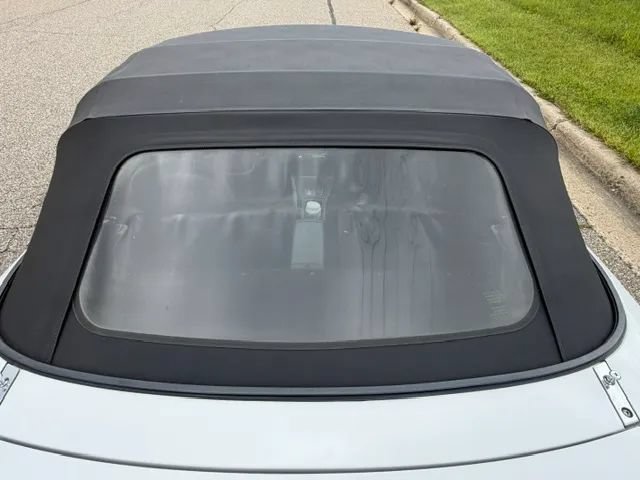 Used 1990 MAZDA MX-5 Miata RWD image 36