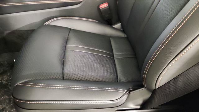 New 2026 MAZDA CX-90 Plug-In Hybrid w/Premium Sport AWD/4WD image 13