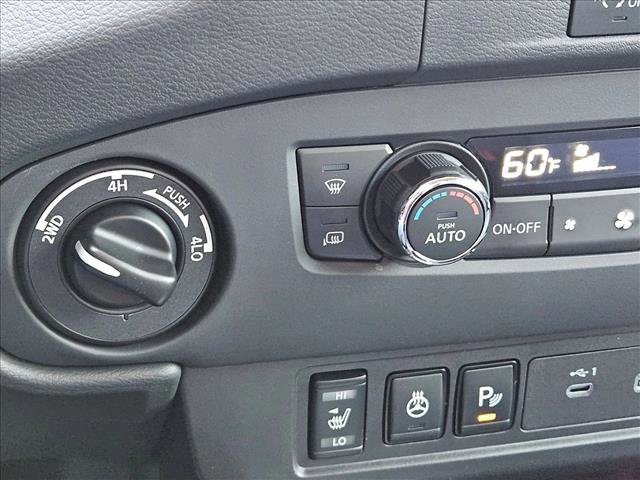 Certified 2024 Nissan Frontier SV w/ Hardbody Edition image 15