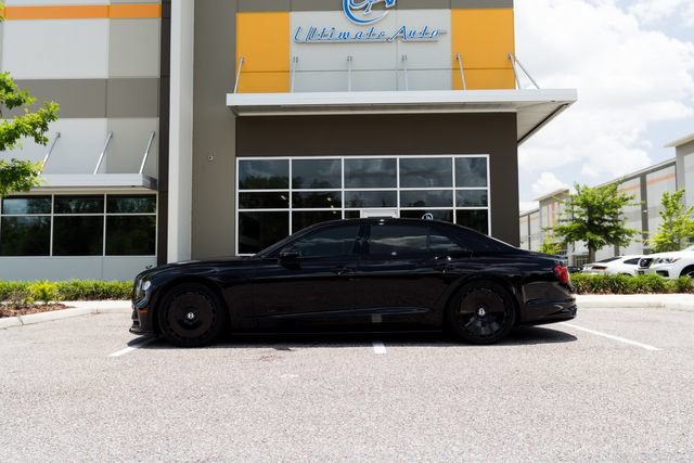 Used 2023 Bentley Flying Spur Azure AWD/4WD image 6