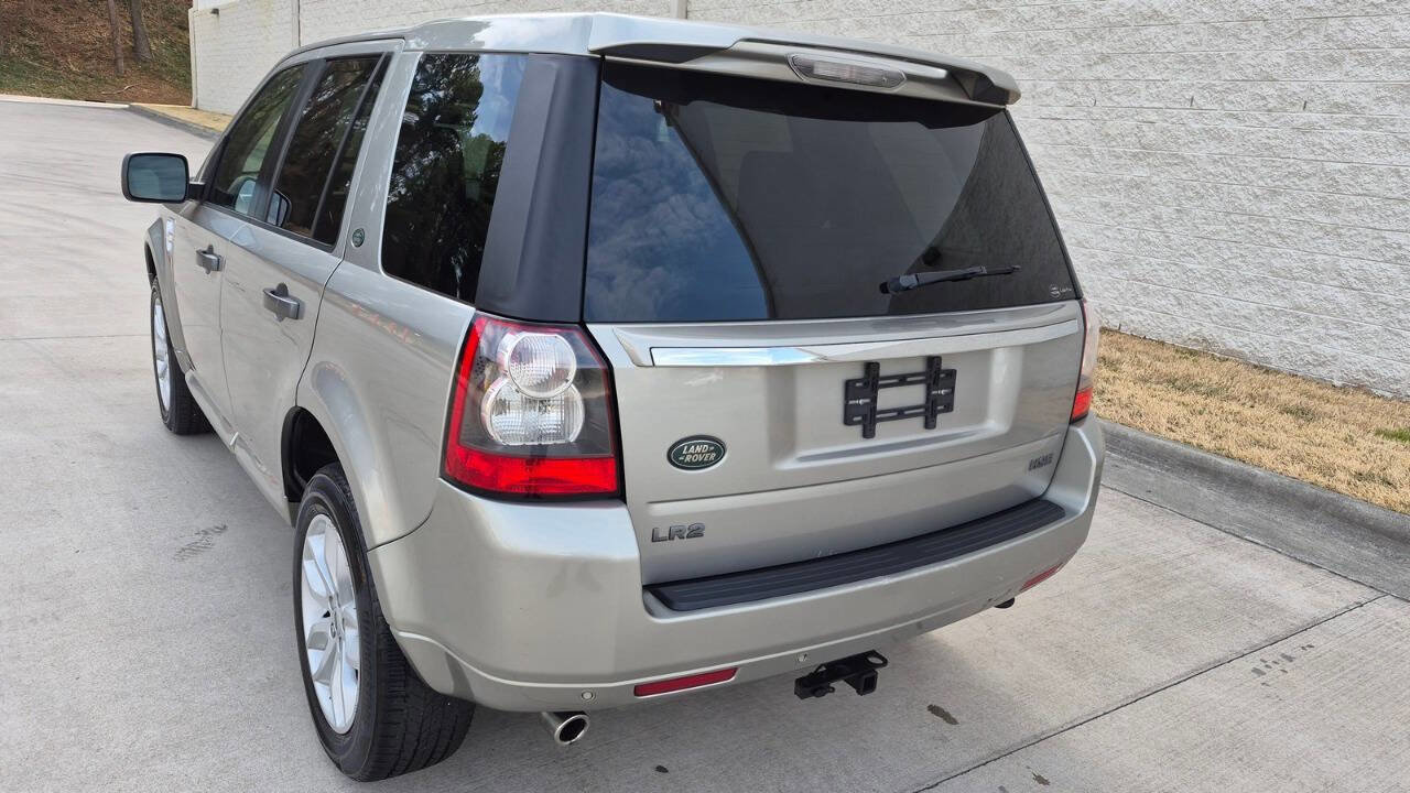 Used 2012 Land Rover LR2 HSE image 5