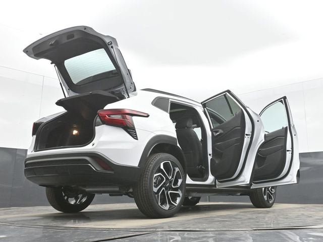 New 2026 Chevrolet Trax RS w/ Sunroof Package image 52