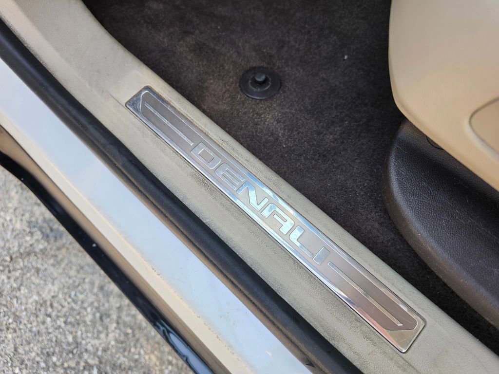 Used 2019 GMC Acadia Denali w/ Technology Package image 31