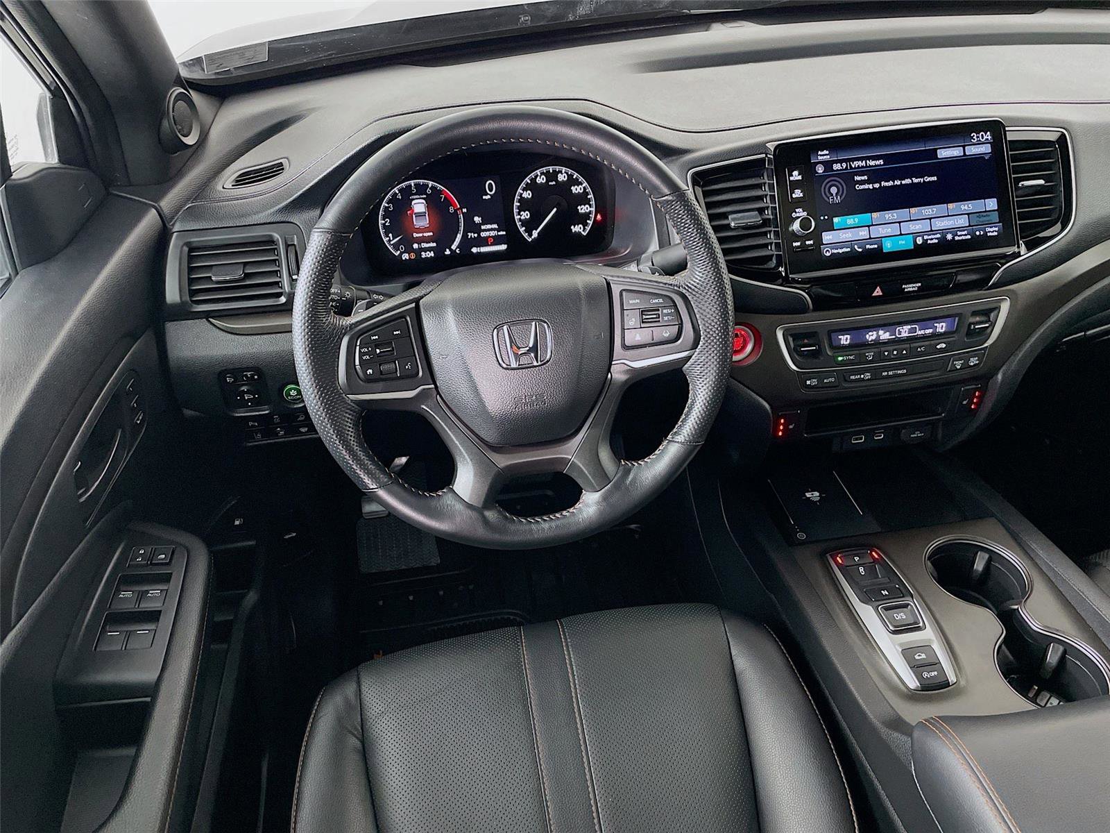 Used 2025 Honda Ridgeline TrailSport image 28