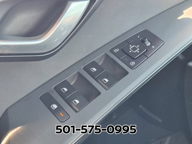 Used 2023 Kia Niro EX FWD image 33