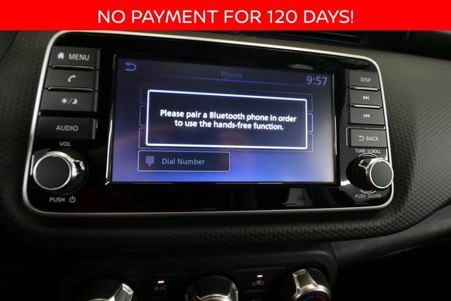 New 2025 Nissan Kicks Play S image 18