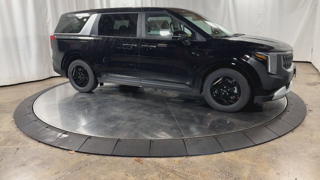 New 2026 Kia Carnival image 2