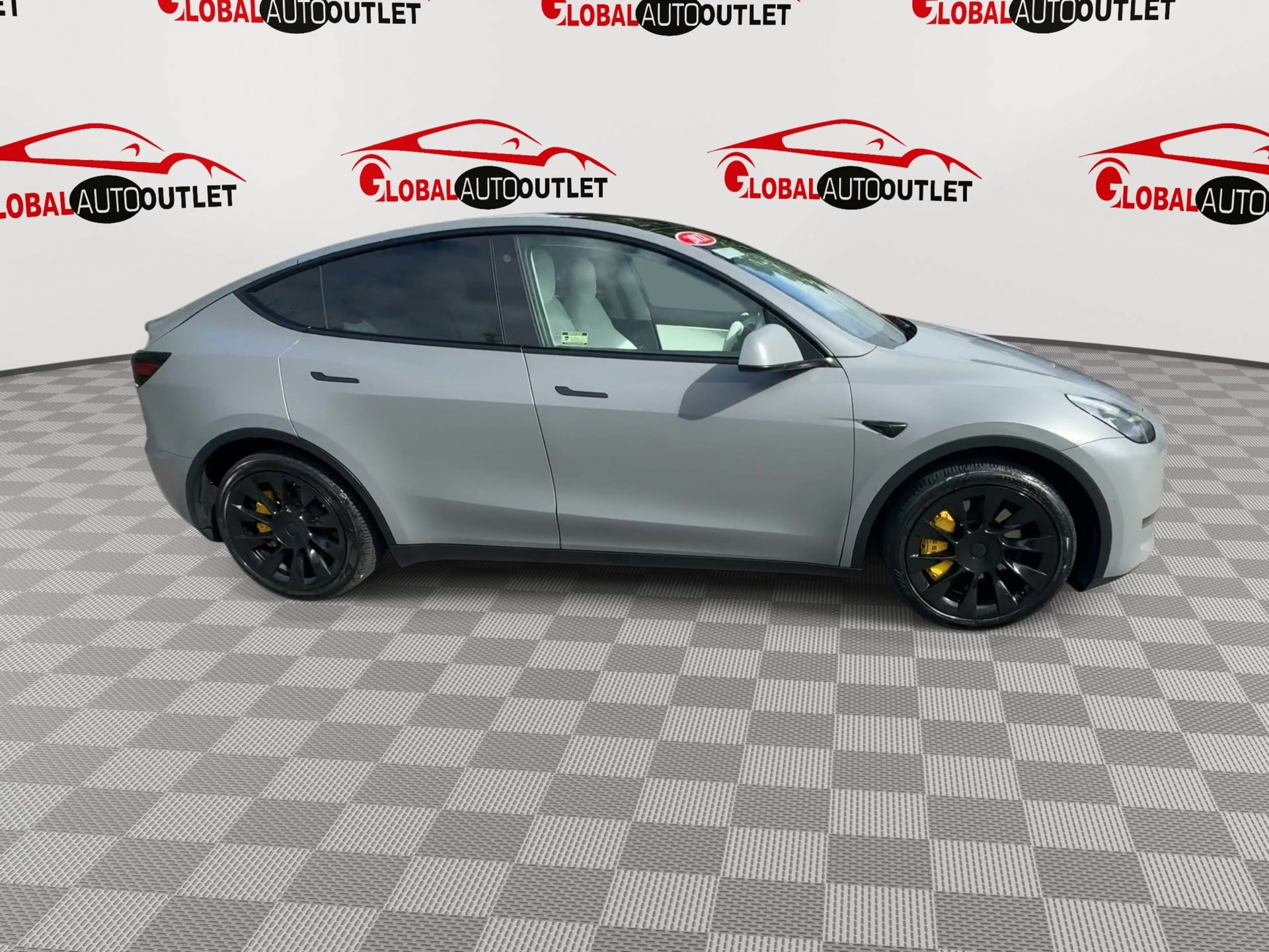 Used 2021 Tesla Model Y Long Range AWD/4WD image 9