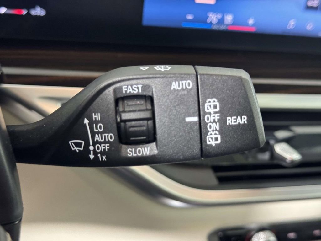 Used 2026 BMW X5 xDrive40i image 24