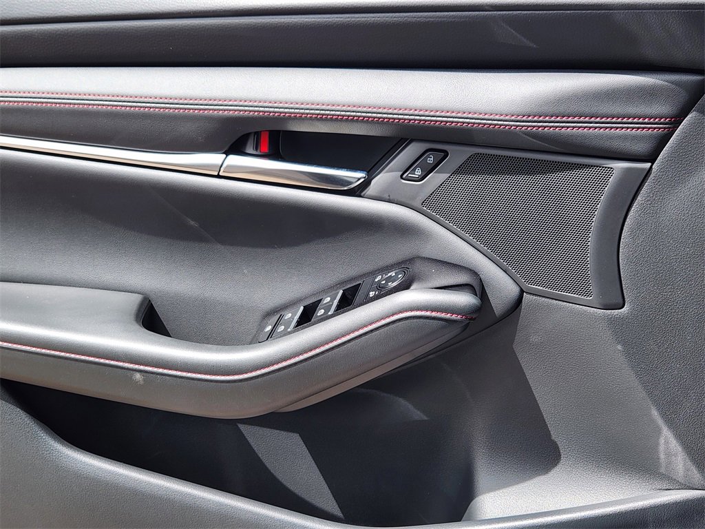 New 2025 MAZDA MAZDA3 Carbon image 10