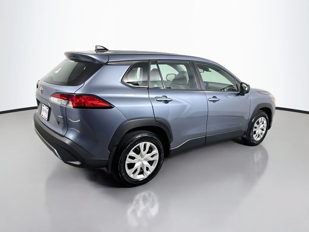 Certified 2024 Toyota Corolla Cross L AWD/4WD image 7