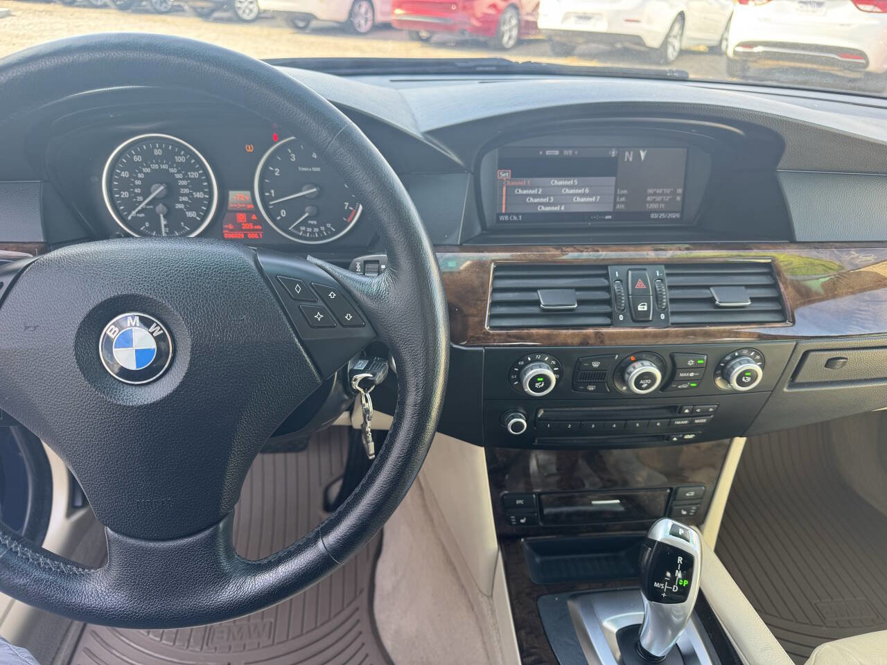 Used 2008 BMW 528xi Sedan image 11