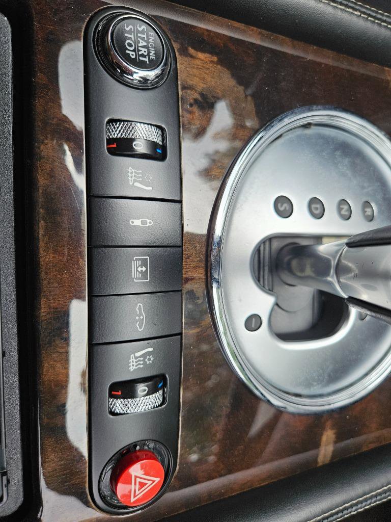 Used 2009 Bentley Flying Spur Flying Spur image 26