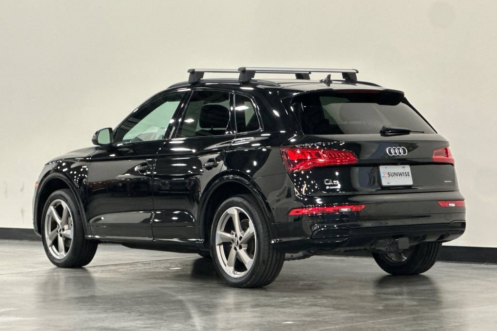 Used 2020 Audi Q5 2.0T Titanium Premium Plus w/ Premium Plus Package AWD/4WD image 6