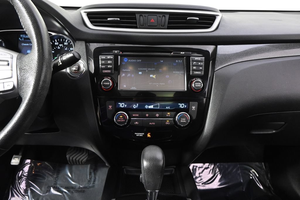 Used 2016 Nissan Rogue SL w/ SL Premium Package AWD/4WD image 27