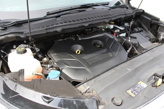 Used 2016 Ford Edge Titanium w/ Equipment Group 302A FWD image 39