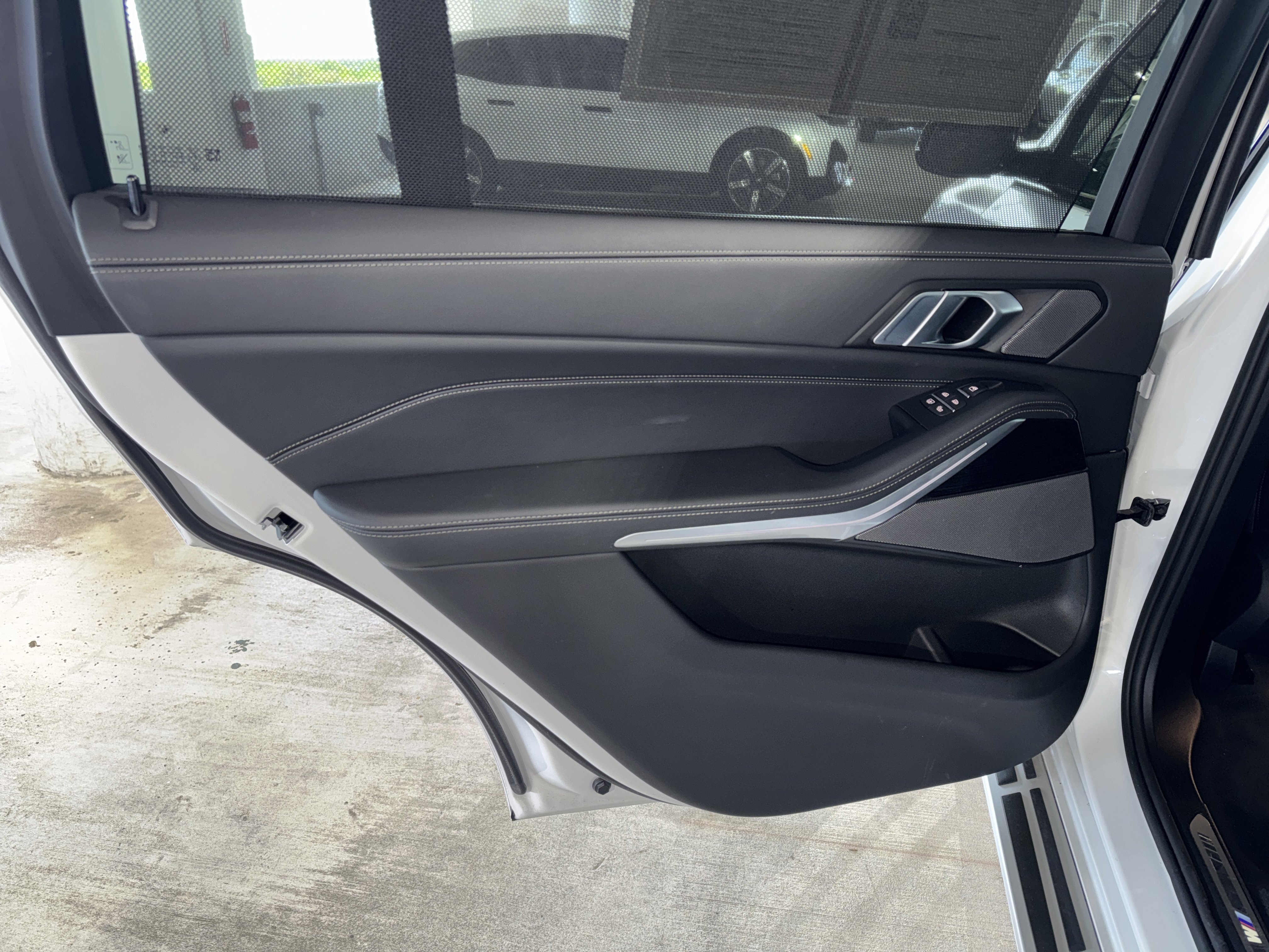 Used 2026 BMW X7 xDrive40i image 17