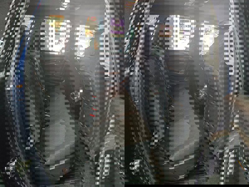 Used 2010 Chevrolet Traverse LT w/ Personal Connectivity Package image 22