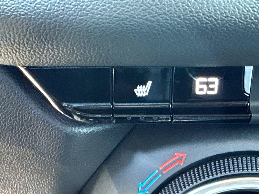 Used 2023 Chevrolet Blazer LT w/ Convenience Package image 32