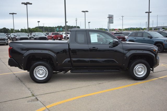 Used 2024 Toyota Tacoma SR w/ Towing Package RWD image 4